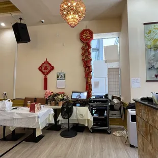 interior, ramen and noodles