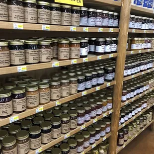 Jellies/produce butters