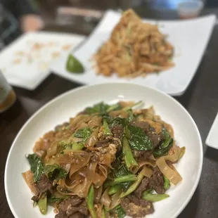 Pad See Ew &amp; Pad Thai