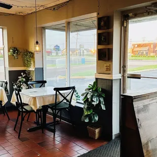 the outside of the restaurant