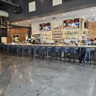 Bowling, pool, games, food, drinks, hostess Big bar