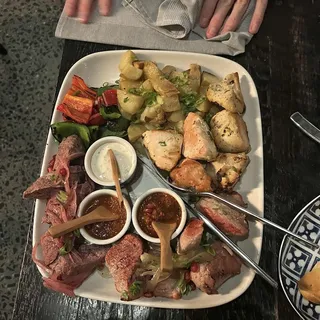 GEORGIAN MIXED GRILL PLATTER