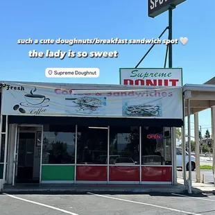 Such a cute mom and pops store! Super close to my work and they always greet me so happy. 10/10 service!