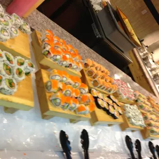 Lot selection sushi bar