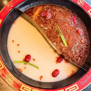 2022.10.31. Supreme Hot Pot