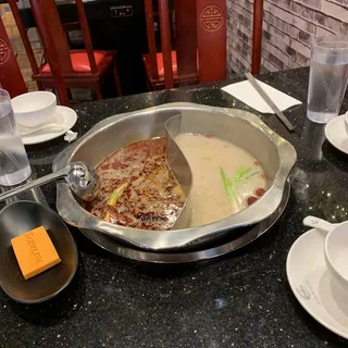 Chinese Sauerkraut Bone Broth