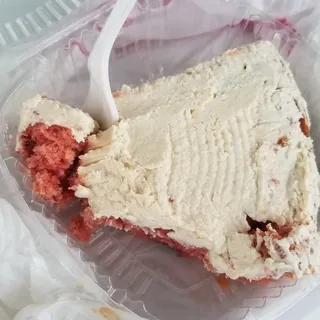 Vegan strawberry cake