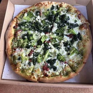 Pesto Delight Pizza