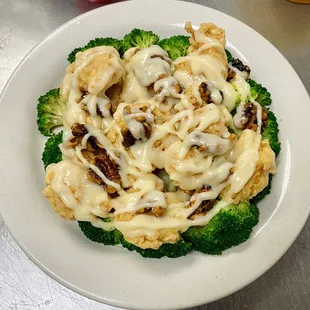 Creamy Walnut Shrimp