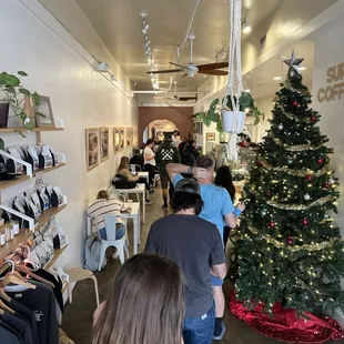 Nice crowd and it goes by fast!