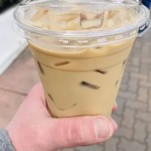 Iced Vanilla Latte