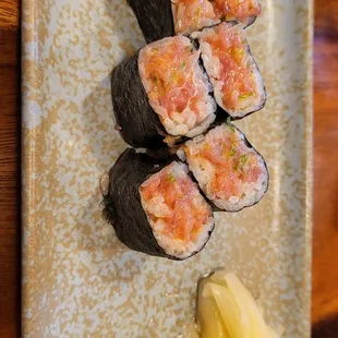 Fatty tuna roll