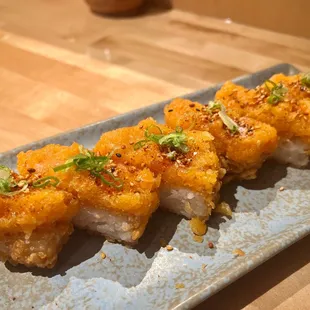 SALMON TRUFFLE CRISPY RICE