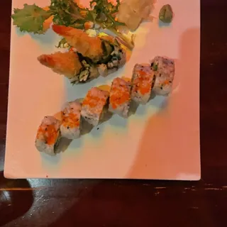SHRIMP TEMPURA ROLL