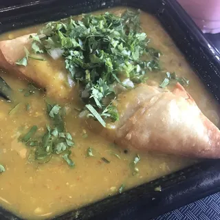 Ragda Samosa
