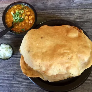 Chole Bhatura