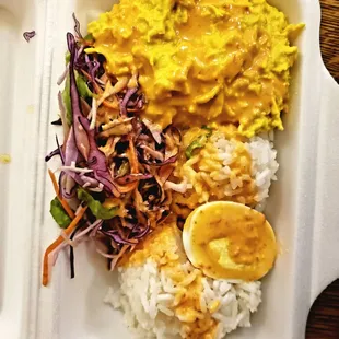 Aji de gallina doused in yellow sauce - so, so good and comforting!