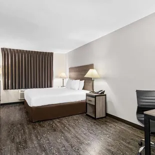 SureStay Albuquerque NE King