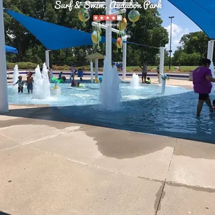 Small toddler area for the small ones to enjoy as well.