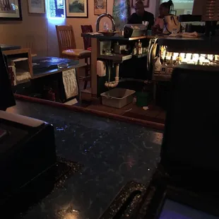 Blonde bartender on Friday night likes to eat her dinner while she &quot;serves&quot; drinks.
