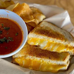 grilled cheese and tomato soup