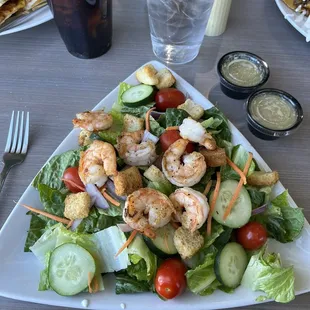 Garden salad with grilled shrimp