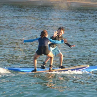 Day 1 - High Five on surfboards!