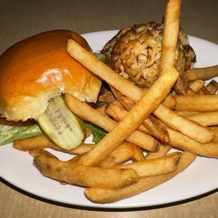 World Famous Crab Cake Sandwich
