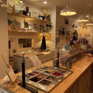 Topping bar