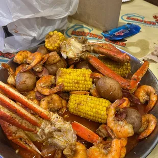 carb was supper good , everything was good and on time . Our waiter was amazing and got our food to us on time !!! Definitely recommend