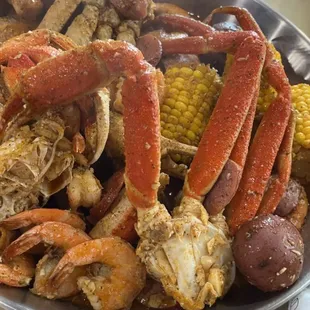 Snow crab and shrimp special