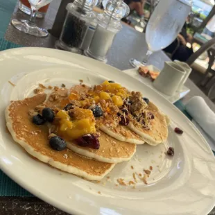 mango pancakes