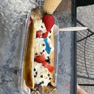 The amazing banana split