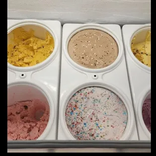 This is how a hand dip freezer should look