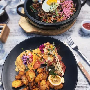 top: chicken mango dolsot , bottom: hemingway eggs benedict