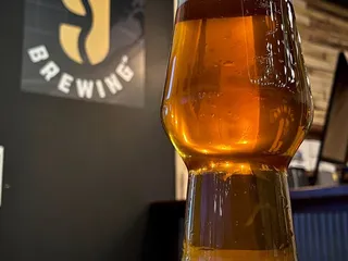 9 Mile Brewing