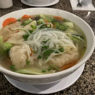 Dumpling Pho