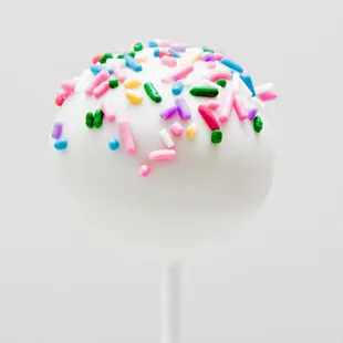 funfetti cake with vanilla buttercream frosting