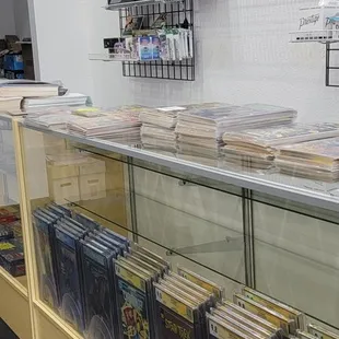 Lots of comics, including CGC graded ones!