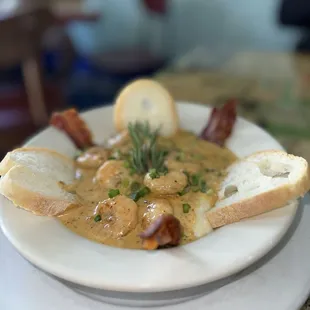 Shrimp and grits