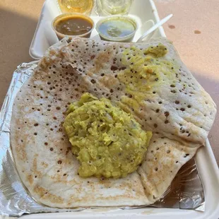 Butter masala dosa