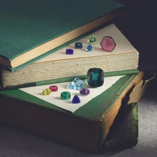 Buy colored gemstones you can trust with GIA reports and a trusted Master Gemologist Appraiser to help you. Know what you're buying!