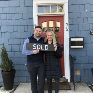Happy home owners via the Wainfor Group! #KWConsultantsRealty