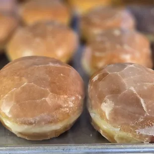 creme filled