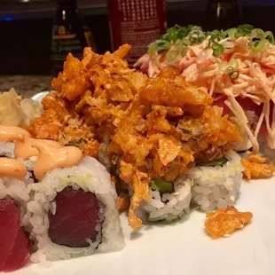Spicy Tuna, Lava Roll, Dr. Vu ... All so goooood!