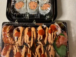 Kami Chinese Thai & Sushi