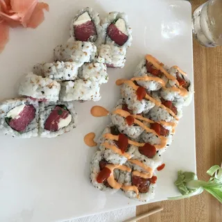 24. Spicy Tuna Roll