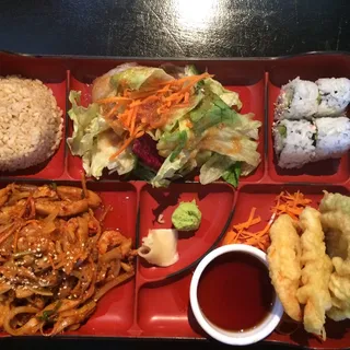 5. Spicy Chicken Bulgogi Bento