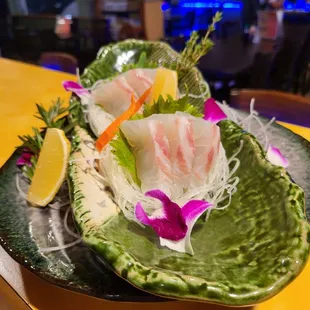 Red Seabream sashimi