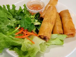 Pho 1945 & Poke bowl